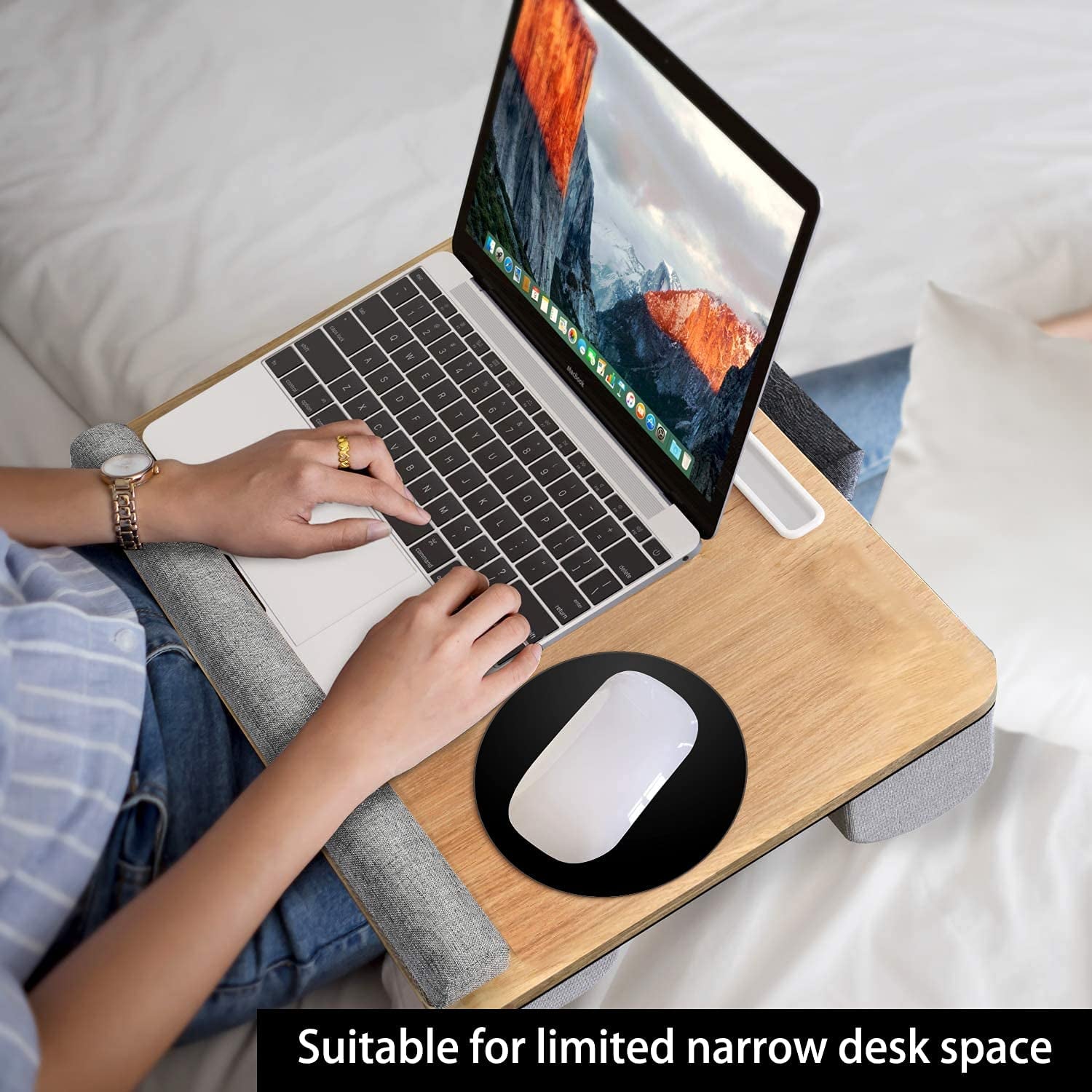 Mini round Mouse Pad 6 X 6 Inch, Small Mouse Mat Non-Slip Rubber Base for Laptop PC Office Working Wireless Mouse Home Office Travel, Portable & Washable Black